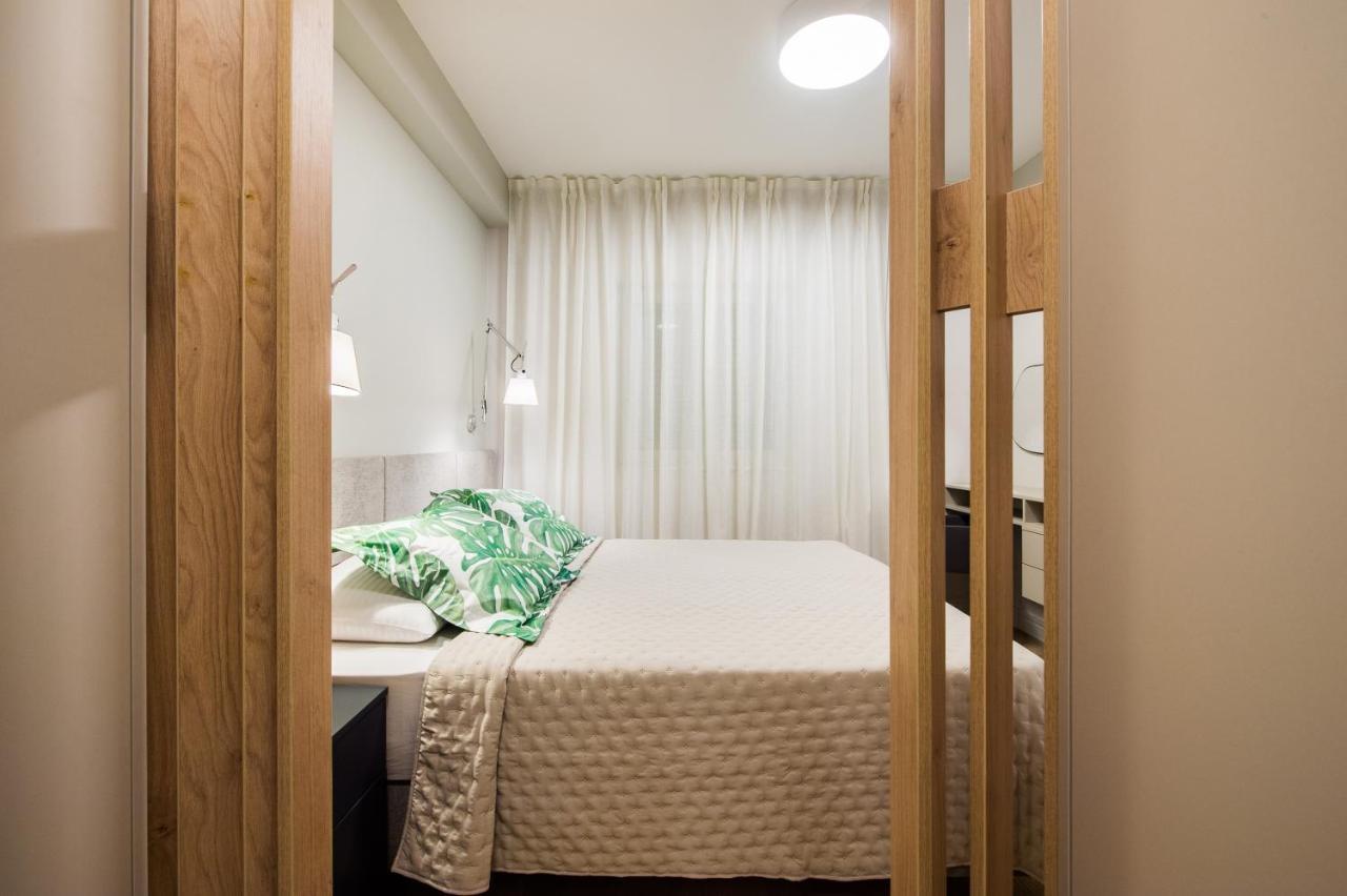 Luxury Apartments Elizabeth ポドストラナ エクステリア 写真