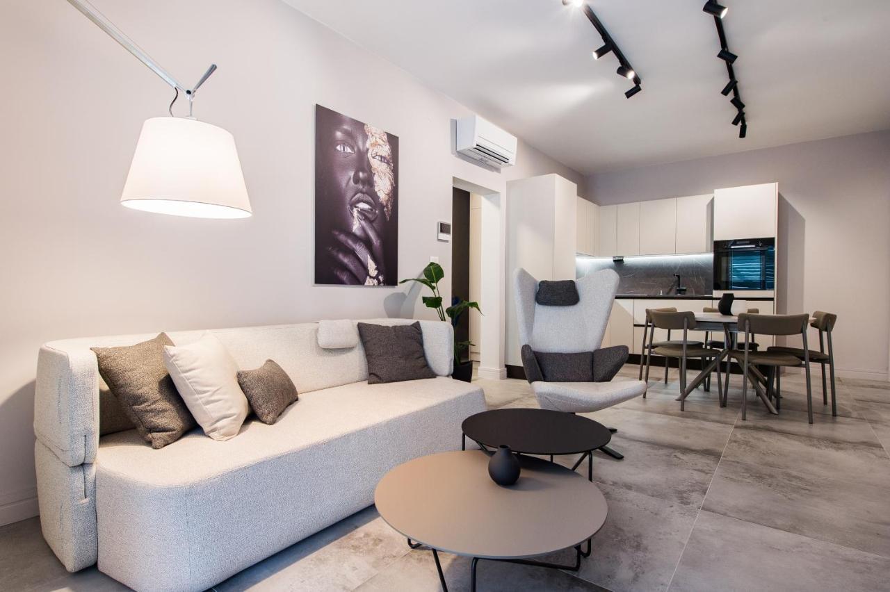 Luxury Apartments Elizabeth ポドストラナ エクステリア 写真