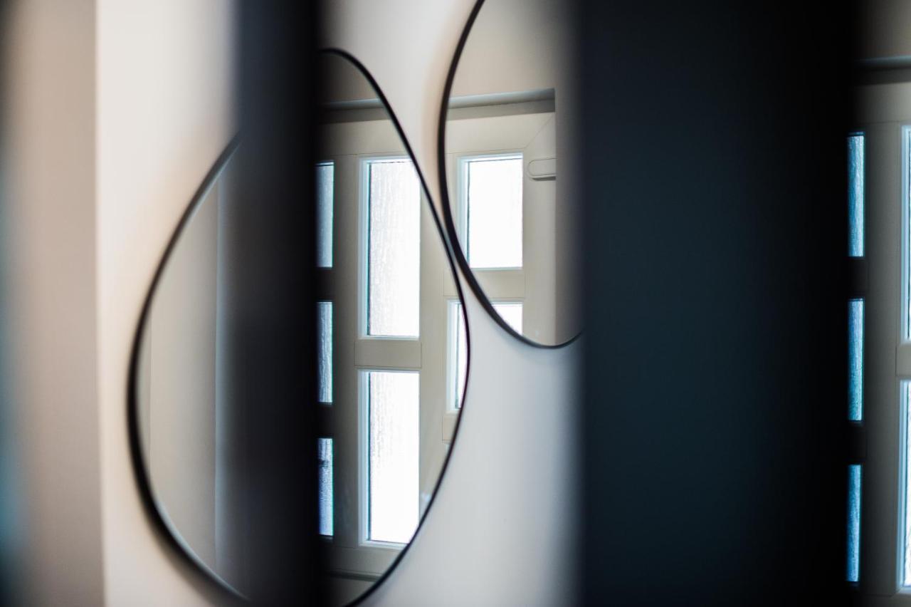 Luxury Apartments Elizabeth ポドストラナ エクステリア 写真