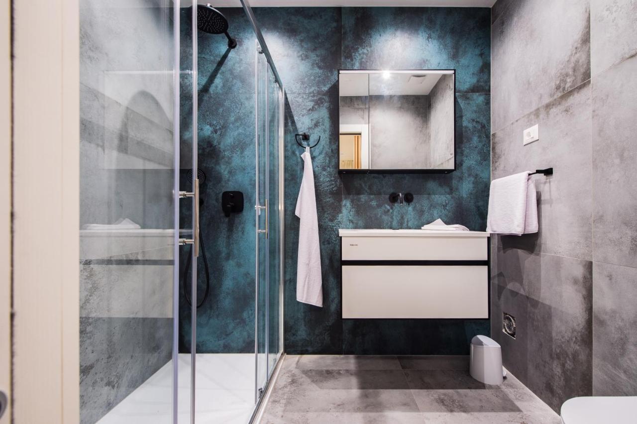 Luxury Apartments Elizabeth ポドストラナ エクステリア 写真