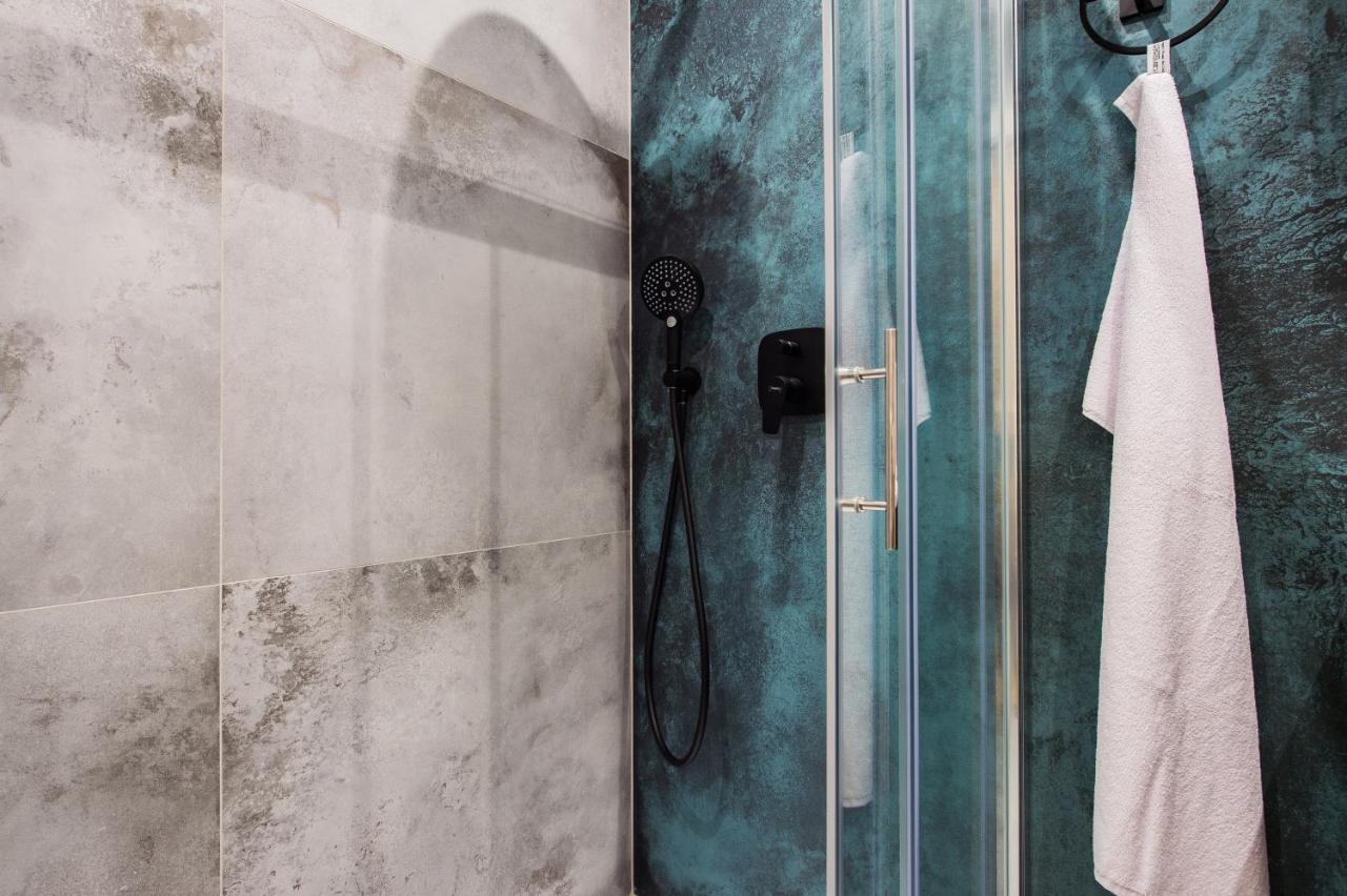 Luxury Apartments Elizabeth ポドストラナ エクステリア 写真